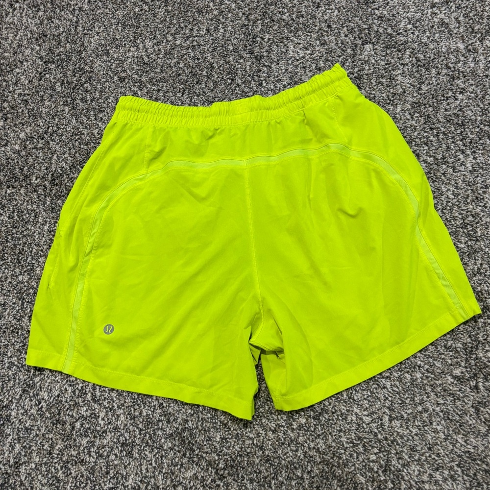 Lululemon Men’s Pace Breaker Shorts 
5” 
Men’s Medium 
Highlighter
